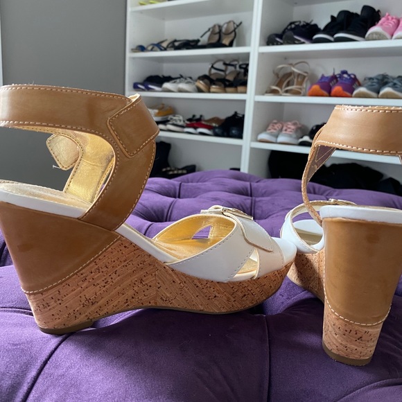 Wedges - Picture 5 of 7